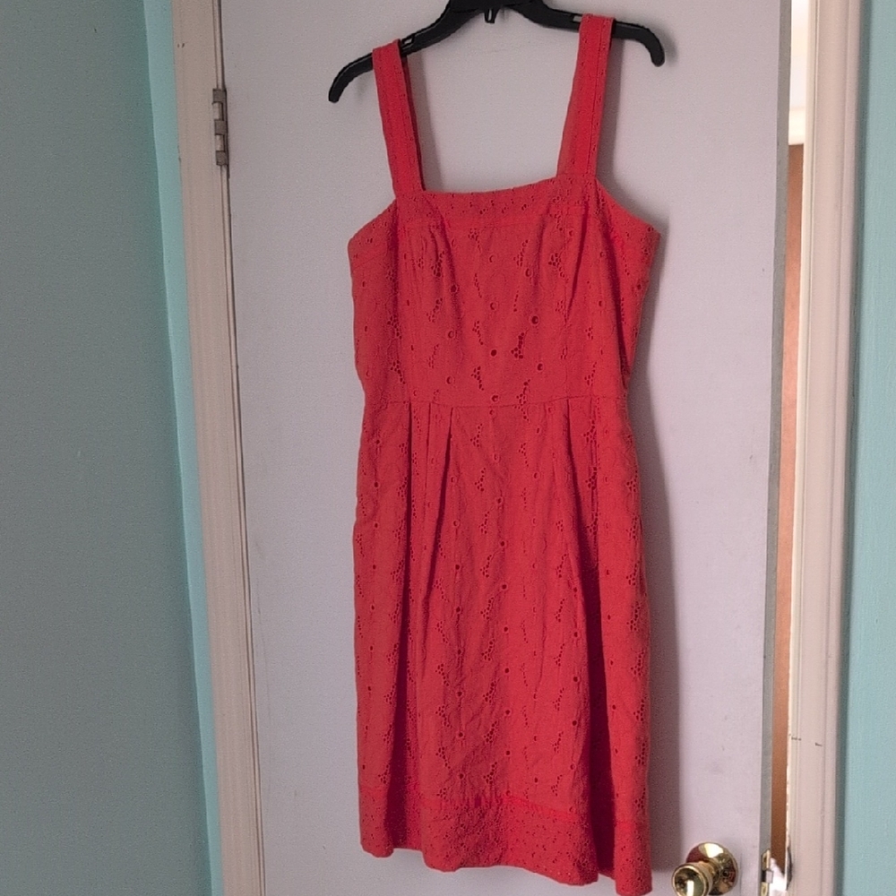 Donna Morgan Vibrant Coral Knee Length Dress With Pockets